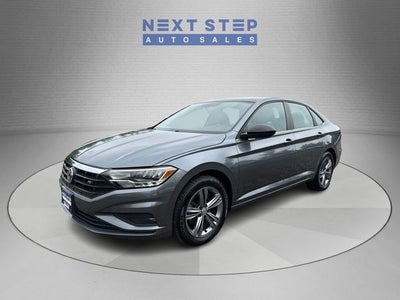 2019 Volkswagen Jetta R-Line