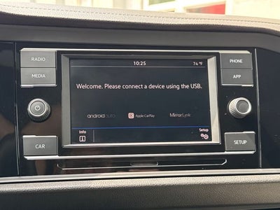 2019 Volkswagen Jetta R-Line