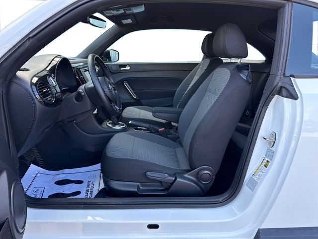 2017 Volkswagen Beetle 1.8T S