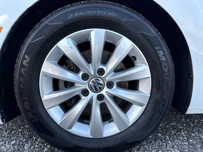 2017 Volkswagen Beetle 1.8T S