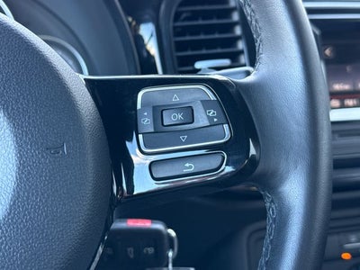 2017 Volkswagen Beetle 1.8T S