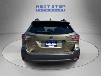 2025 Subaru Outback Premium
