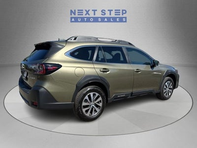 2025 Subaru Outback Premium