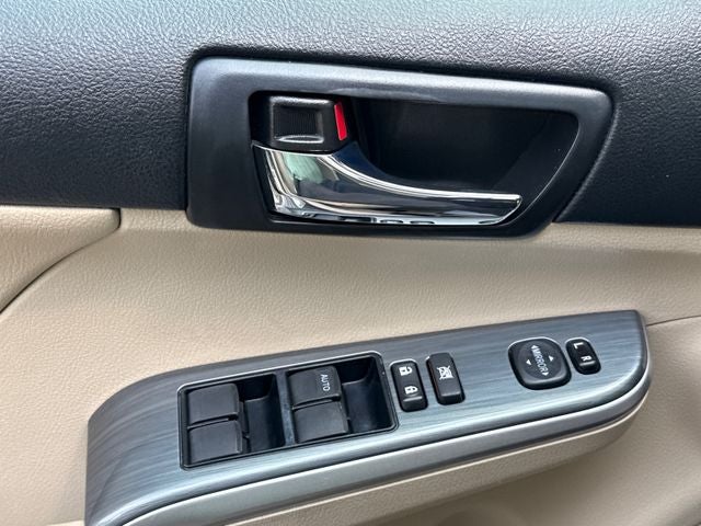2014 Toyota Camry Hybrid XLE