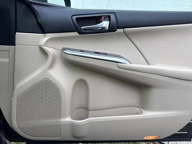 2014 Toyota Camry Hybrid XLE