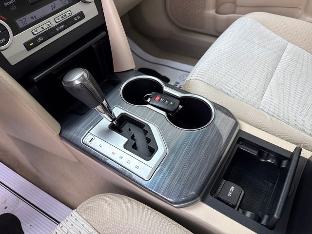 2014 Toyota Camry Hybrid XLE