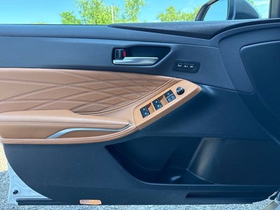 2020 Toyota Avalon Hybrid Limited