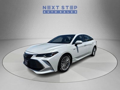 2020 Toyota Avalon Hybrid Limited