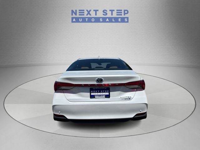 2020 Toyota Avalon Hybrid Limited