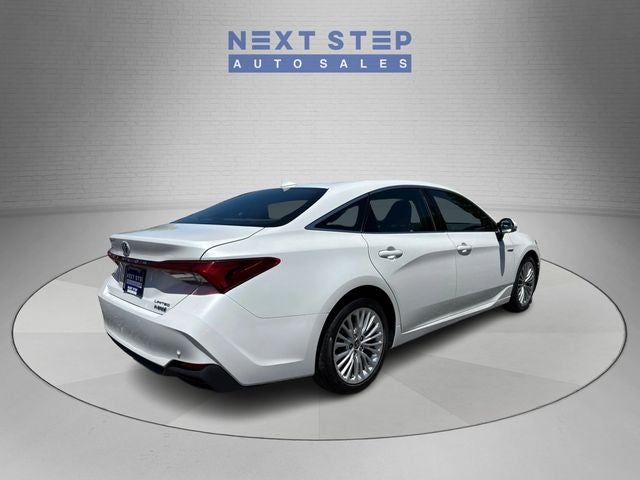 2020 Toyota Avalon Hybrid Limited