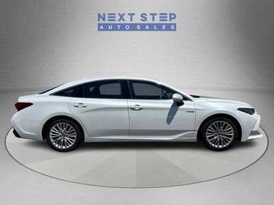 2020 Toyota Avalon Hybrid Limited