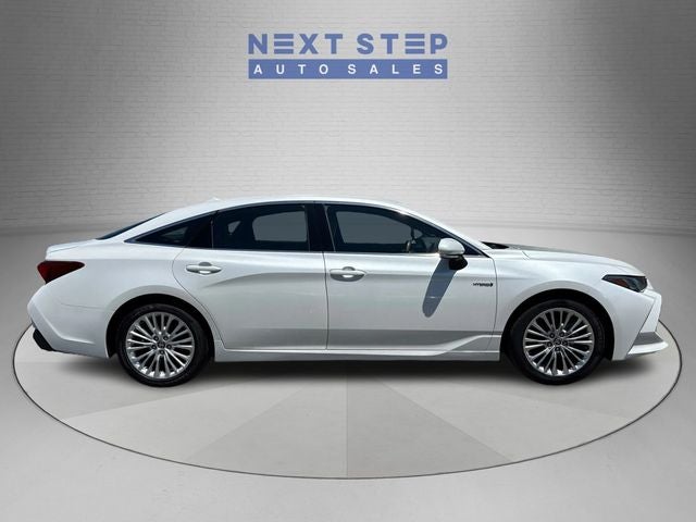 2020 Toyota Avalon Hybrid Limited
