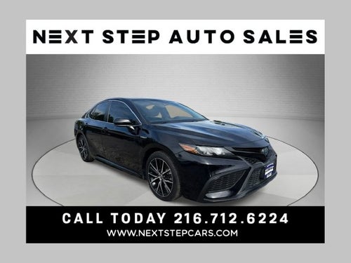 2021 Toyota Camry Hybrid SE