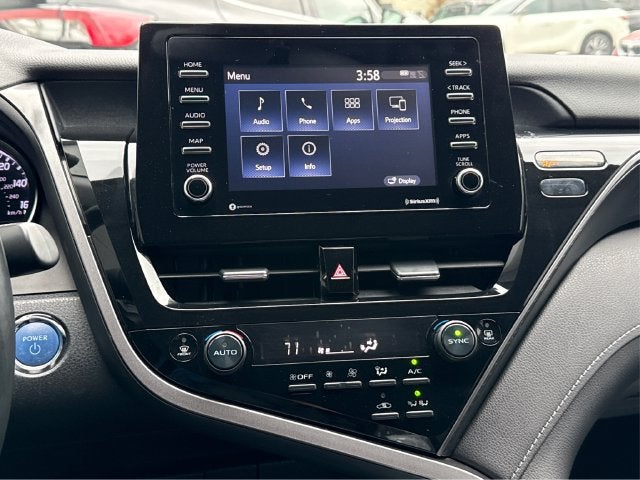 2021 Toyota Camry Hybrid SE