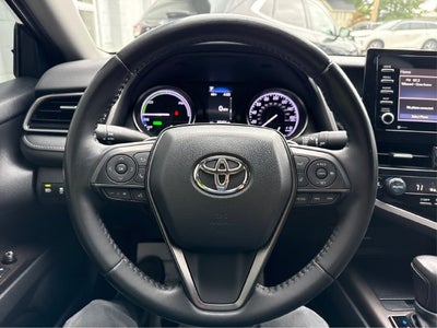 2021 Toyota Camry Hybrid SE