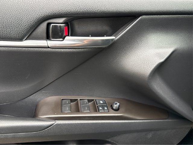 2021 Toyota Camry Hybrid SE
