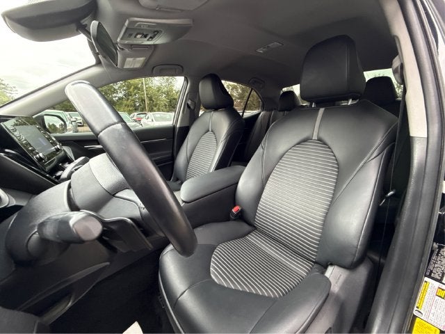 2021 Toyota Camry Hybrid SE