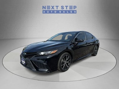 2021 Toyota Camry Hybrid SE