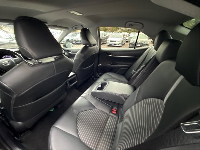 2021 Toyota Camry Hybrid SE