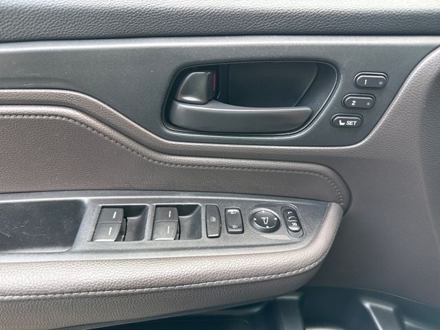 2018 Honda Odyssey EX-L w/Navigation and Rear Entertainment System