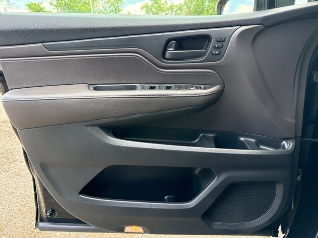 2018 Honda Odyssey EX-L w/Navigation and Rear Entertainment System
