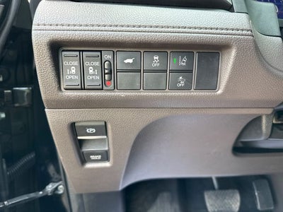 2018 Honda Odyssey EX-L w/Navigation and Rear Entertainment System