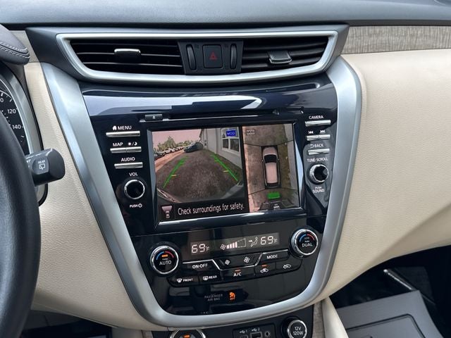 2022 Nissan Murano SL