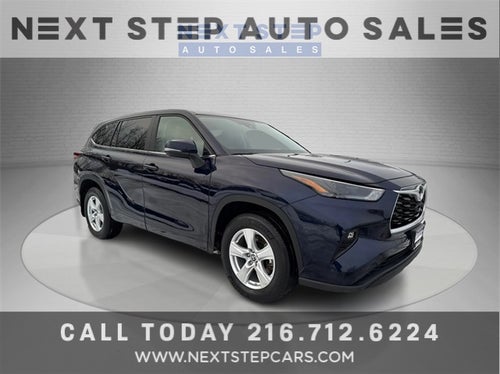 2024 Toyota Highlander LE