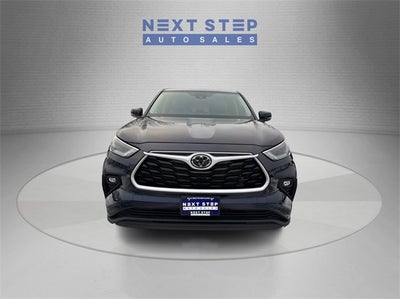 2024 Toyota Highlander LE