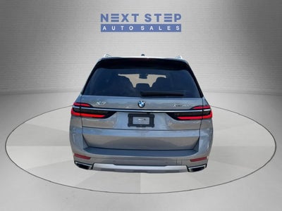 2026 BMW X7 xDrive40i