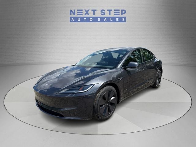 2025 Tesla Model 3 Long Range