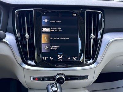 2020 Volvo S60 T6 Momentum
