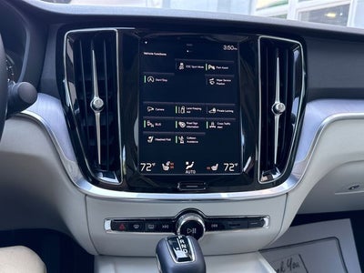 2020 Volvo S60 T6 Momentum