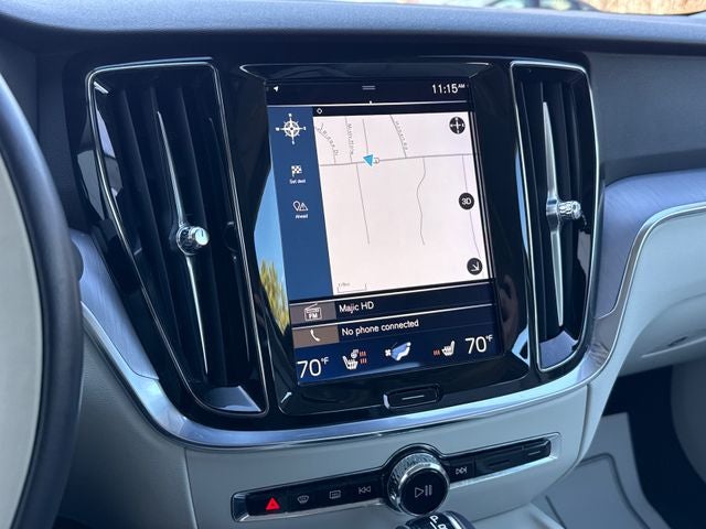 2020 Volvo S60 T6 Momentum