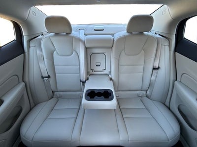 2020 Volvo S60 T6 Momentum