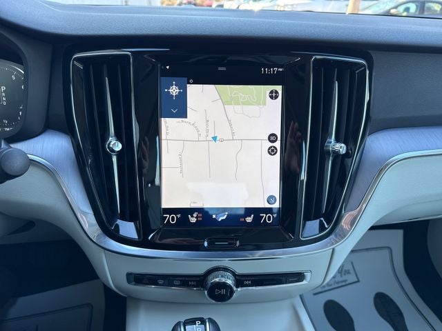 2020 Volvo S60 T6 Momentum