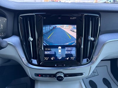 2020 Volvo S60 T6 Momentum