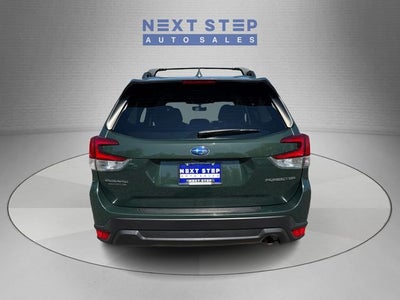 2022 Subaru Forester Premium