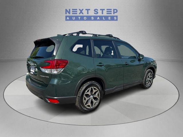 2022 Subaru Forester Premium