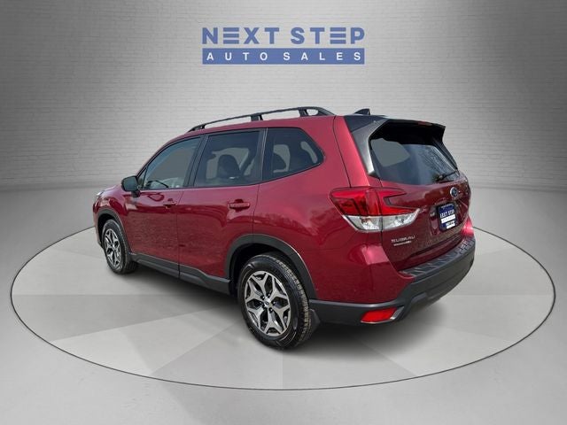 2024 Subaru Forester Premium