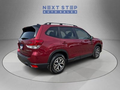 2024 Subaru Forester Premium