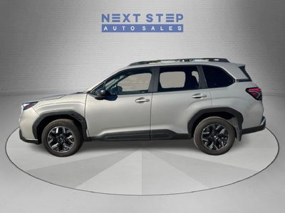 2025 Subaru Forester Premium