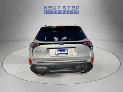 2025 Subaru Forester Premium