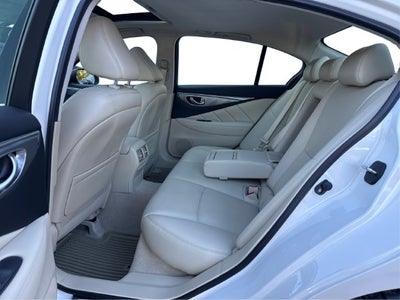 2015 INFINITI Q50 Premium