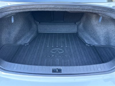 2015 INFINITI Q50 Premium