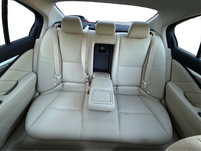 2015 INFINITI Q50 Premium