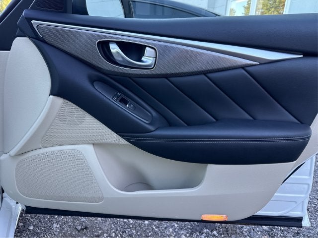 2015 INFINITI Q50 Premium