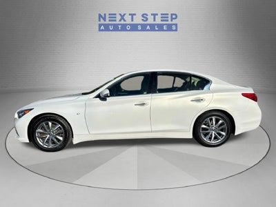 2015 INFINITI Q50 Premium