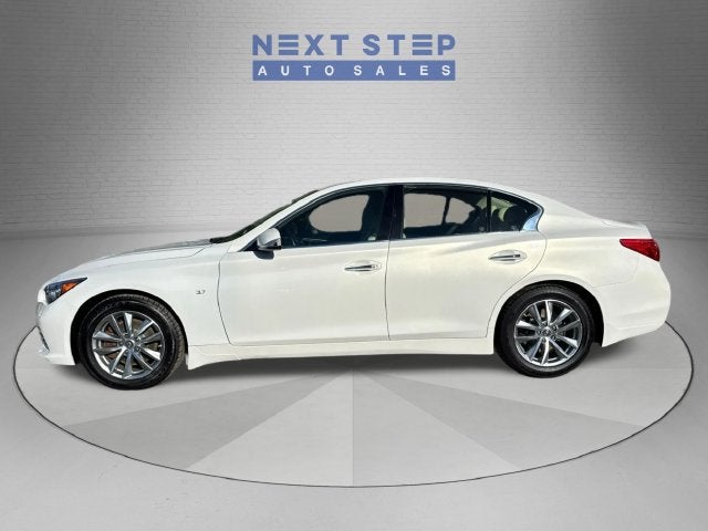 2015 INFINITI Q50 Premium