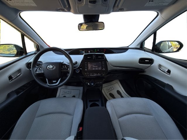 2020 Toyota Prius LE